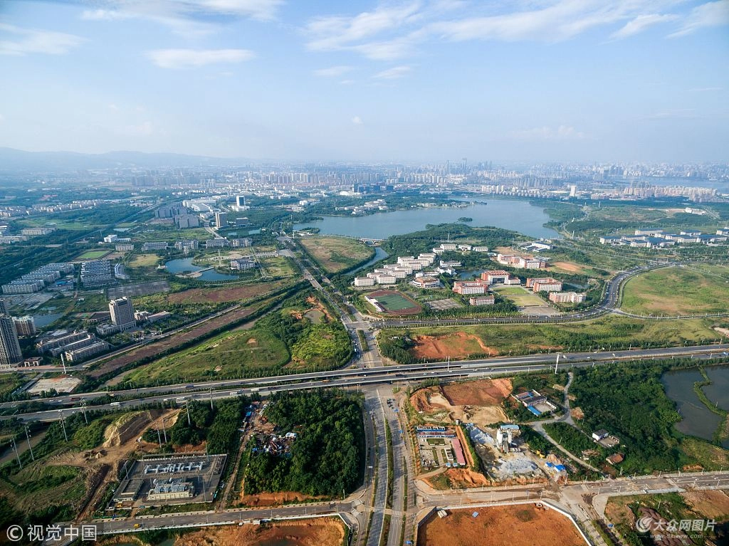 Materialversorgungsprojekt f&uuml;r das st&auml;dtische Stra&szlig;ennetz, Neustadt Jiulonghu, Nanchang